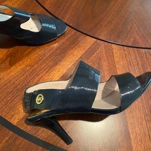 Lightly used Michael Kora Sandals beautiful blue